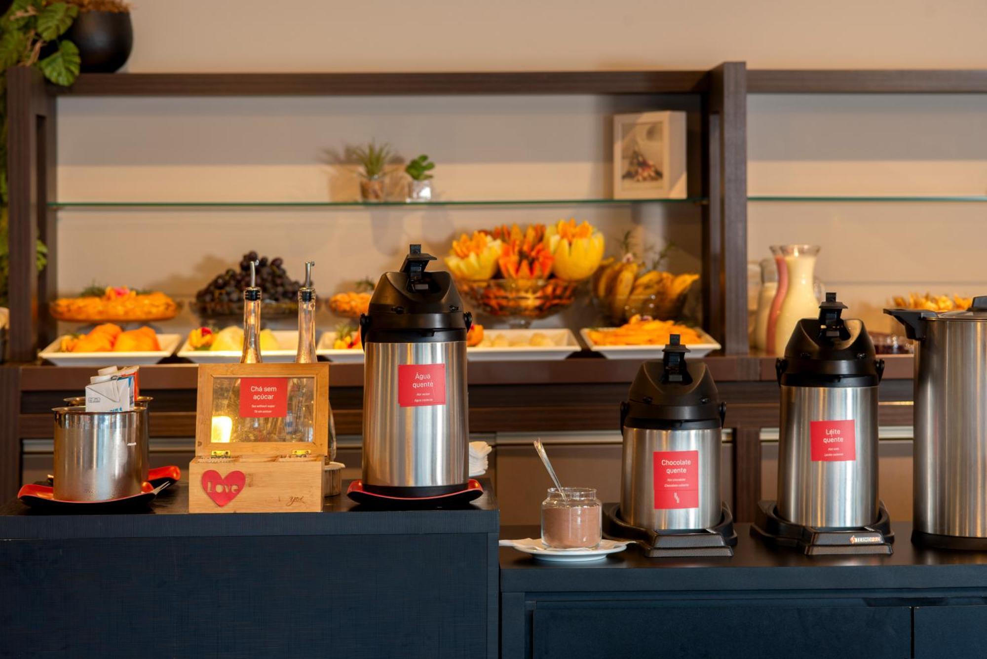 Hotel Laghetto Stilo Borges Γκραμάντο Εξωτερικό φωτογραφία Coffee pots